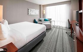 Courtyard Marriott Downtown Indianapolis